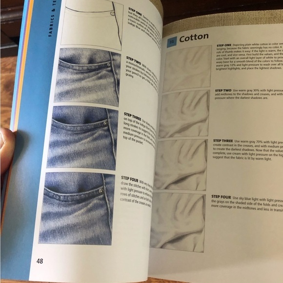 101 textures in colored pencil paperback book - Picture 5 of 11